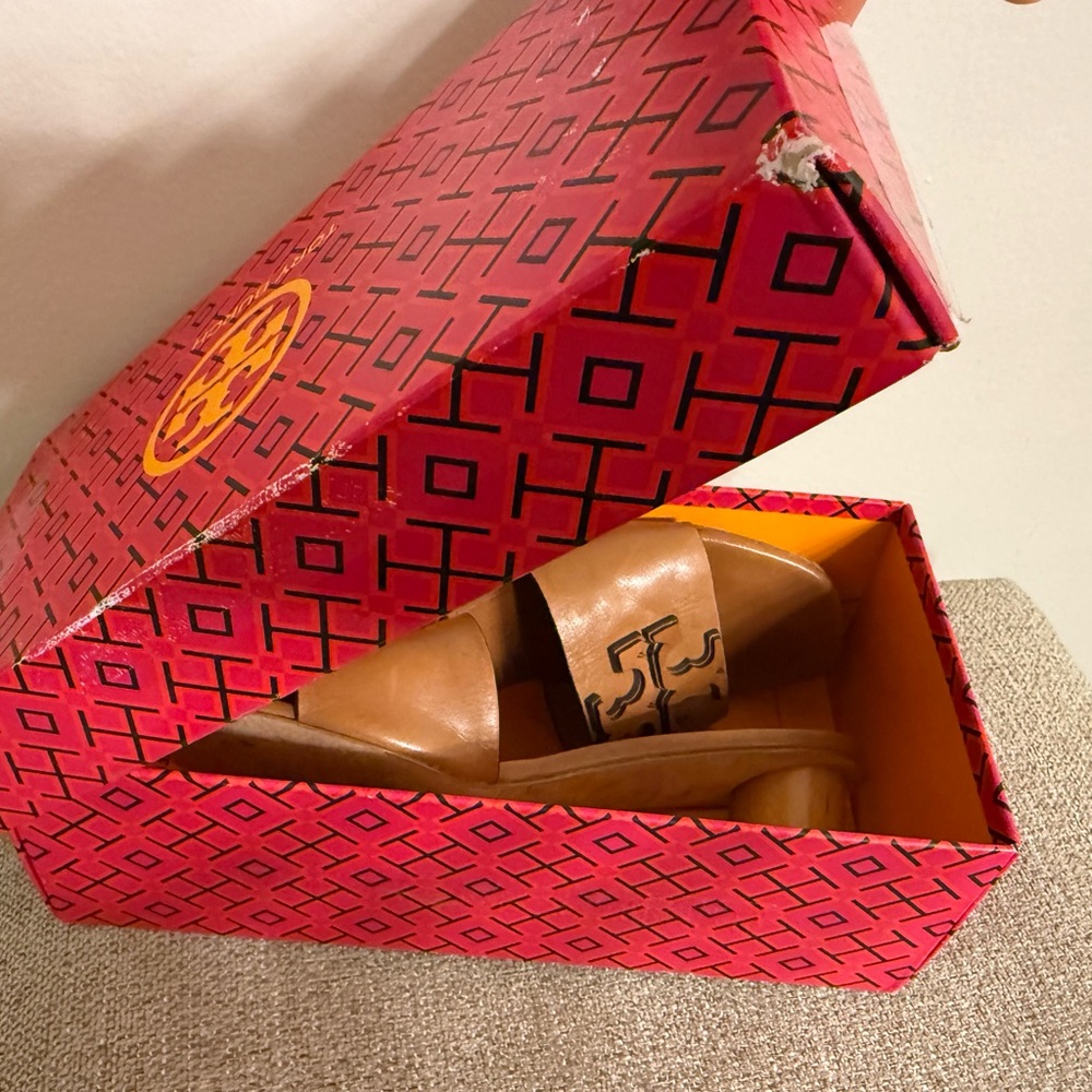 Tory Burch INES HEELED MULE - Picture 13 of 13